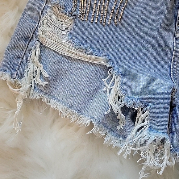 High Rise Jean Shorts Rhinestone Pockets Rough Edge Cut Off Distressed Shorts M - Picture 14 of 15